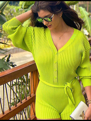 Rajajipuram Call Girl service